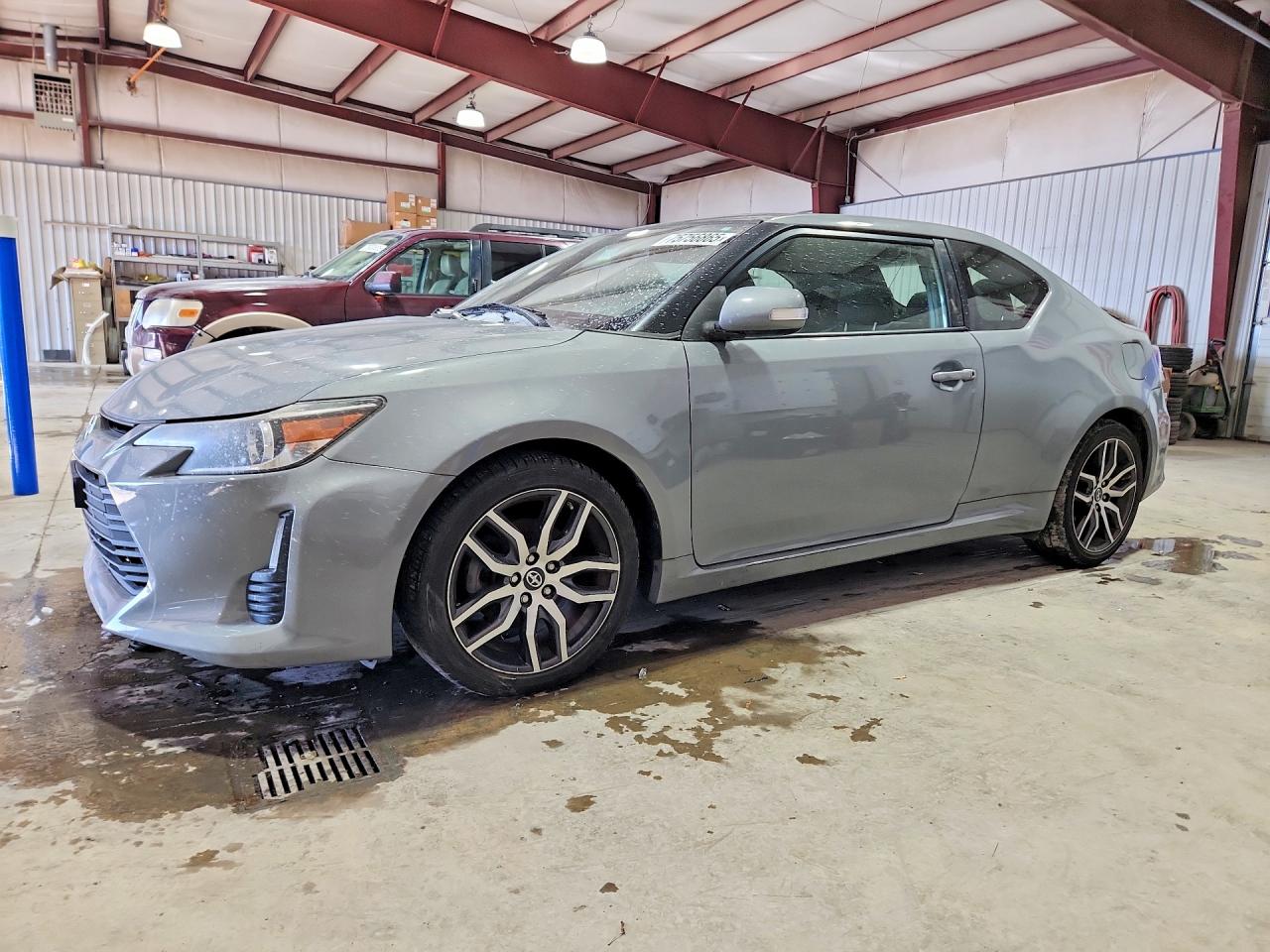 2014 Scion tC, VIN JTKJF5C78E3079778 — Front end