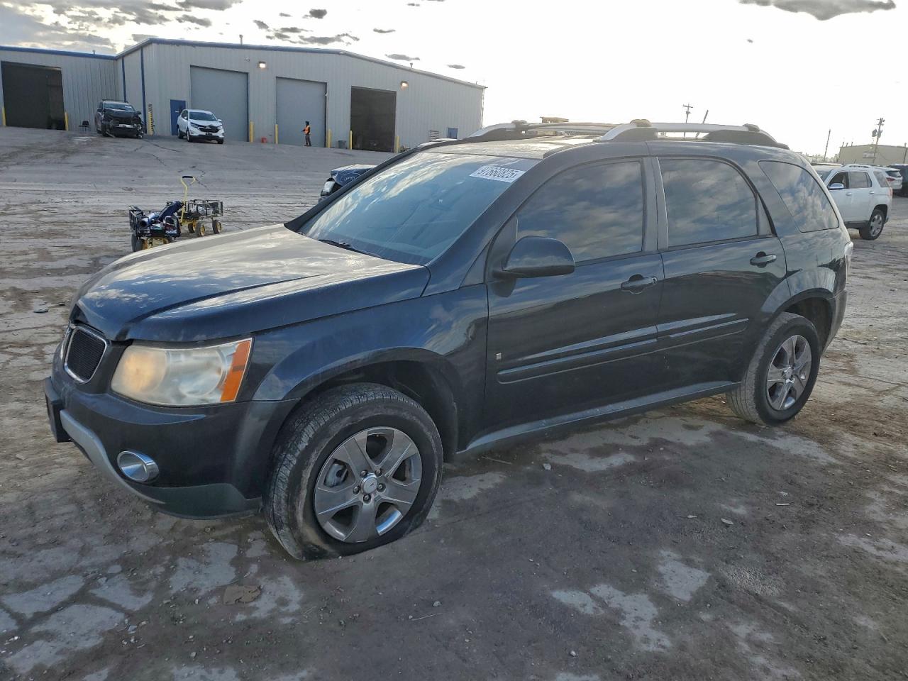2008 Pontiac Torrent, VIN 2CKDL33F286339915 — Front end