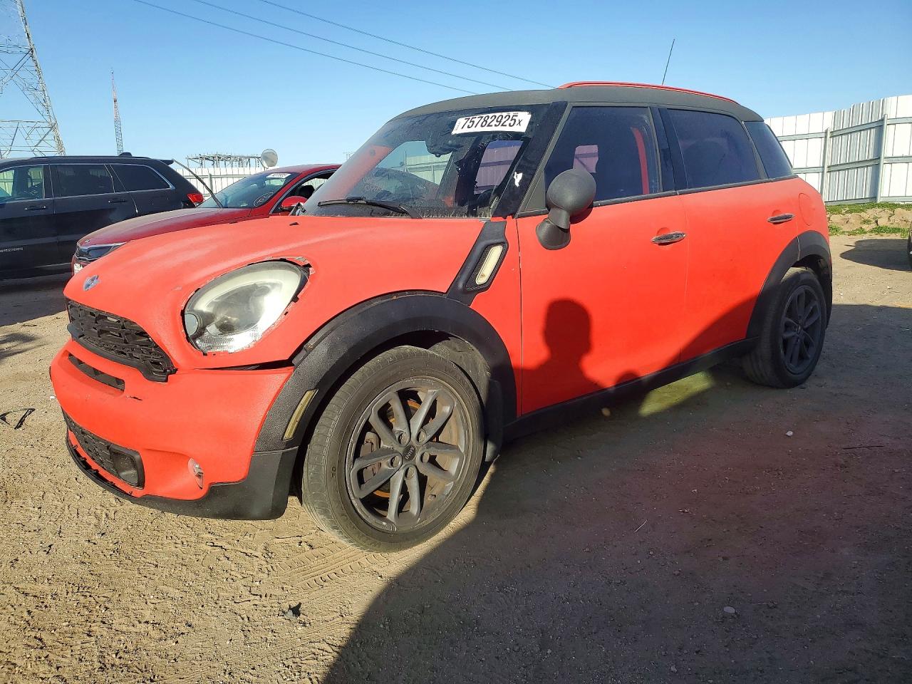 2015 MINI Countryman S, VIN WMWZC3C52FWT05414 — Front end