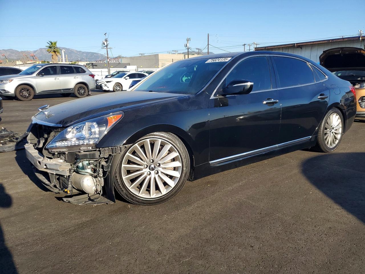 2016 Hyundai Equus Ultimate, VIN KMHGH4JH3GU101003 — Front end