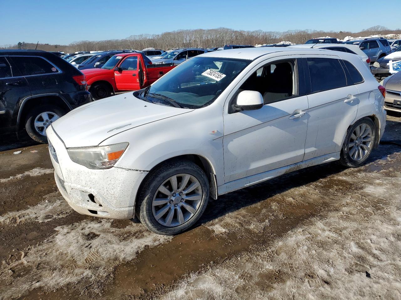 2011 Mitsubishi Outlander SE, VIN JA4AR4AU5BZ005383 — Biohazard / chemical