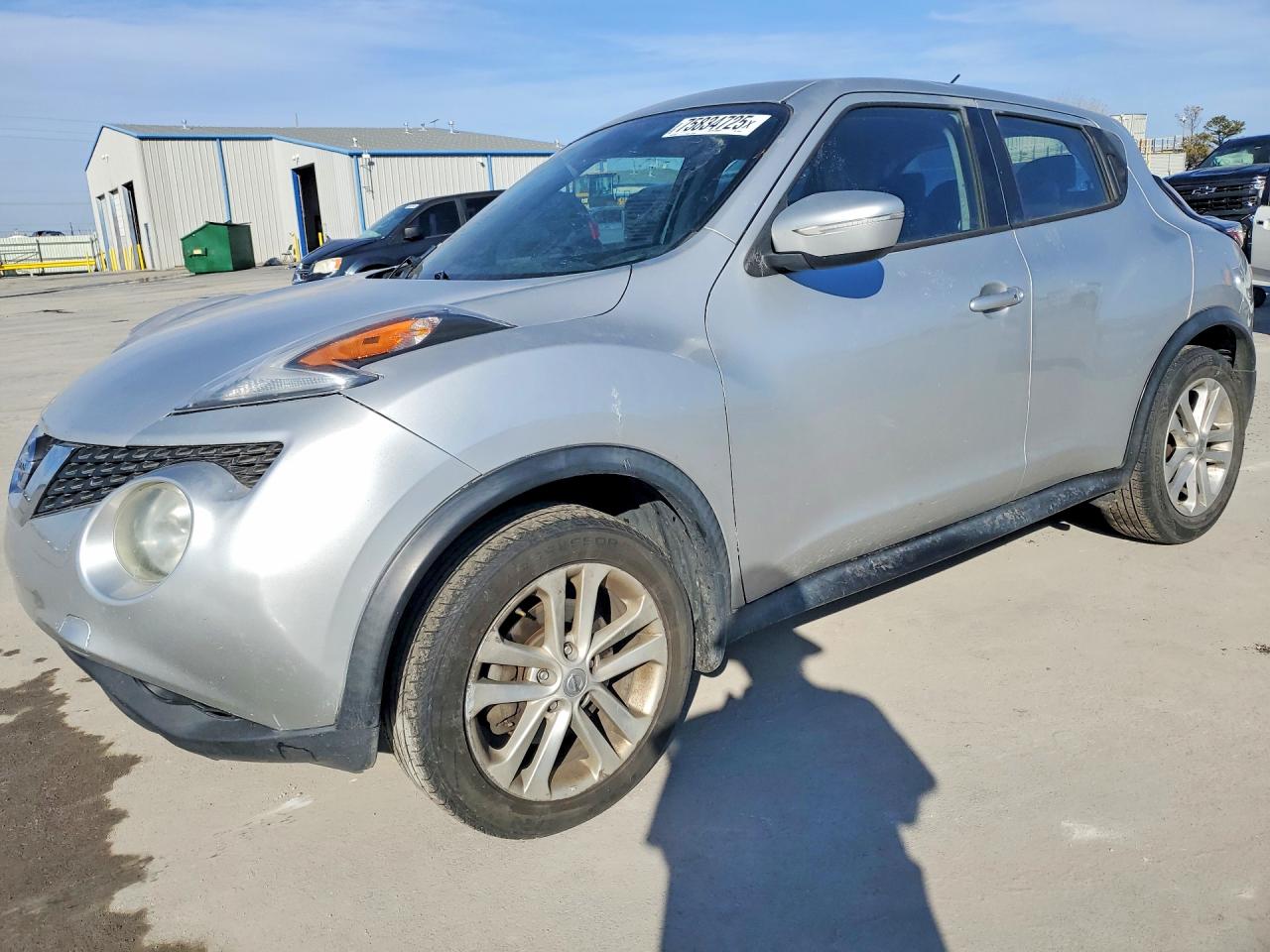 2015 Nissan Juke SV, VIN JN8AF5MR7FT506851 — Front end