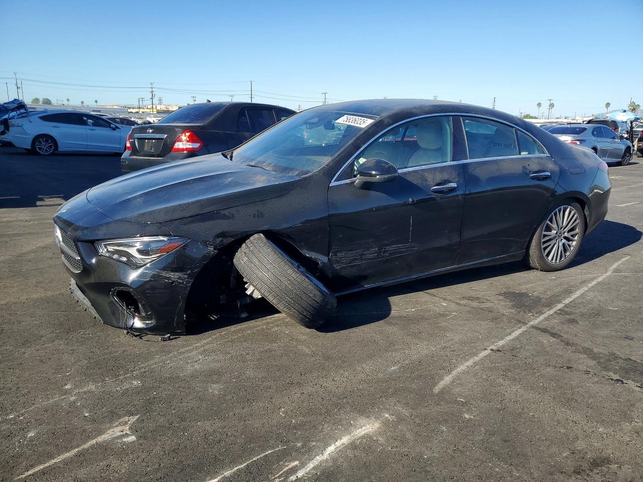 2025 Mercedes-Benz CLA 250, VIN W1K5J4GB7SN501108 — Перед