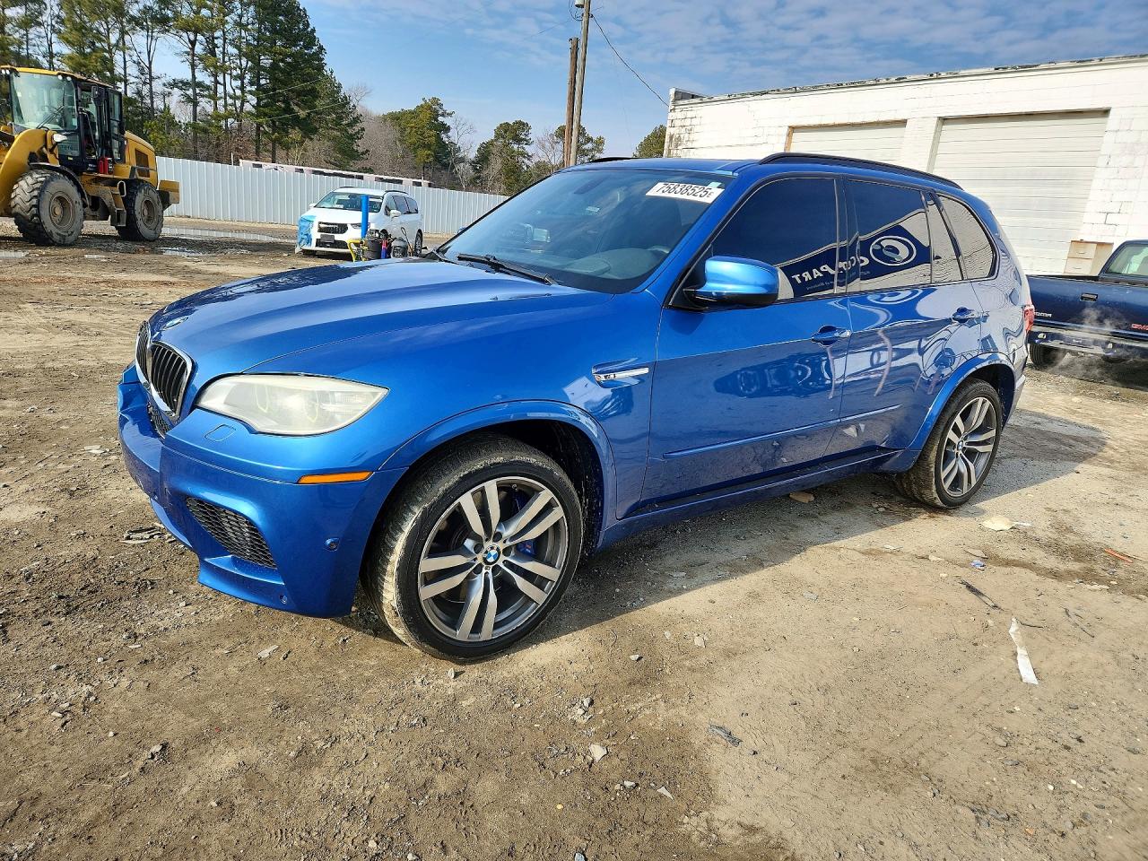 2013 BMW X5 M, VIN 5YMGY0C51D0C11822 — Front end