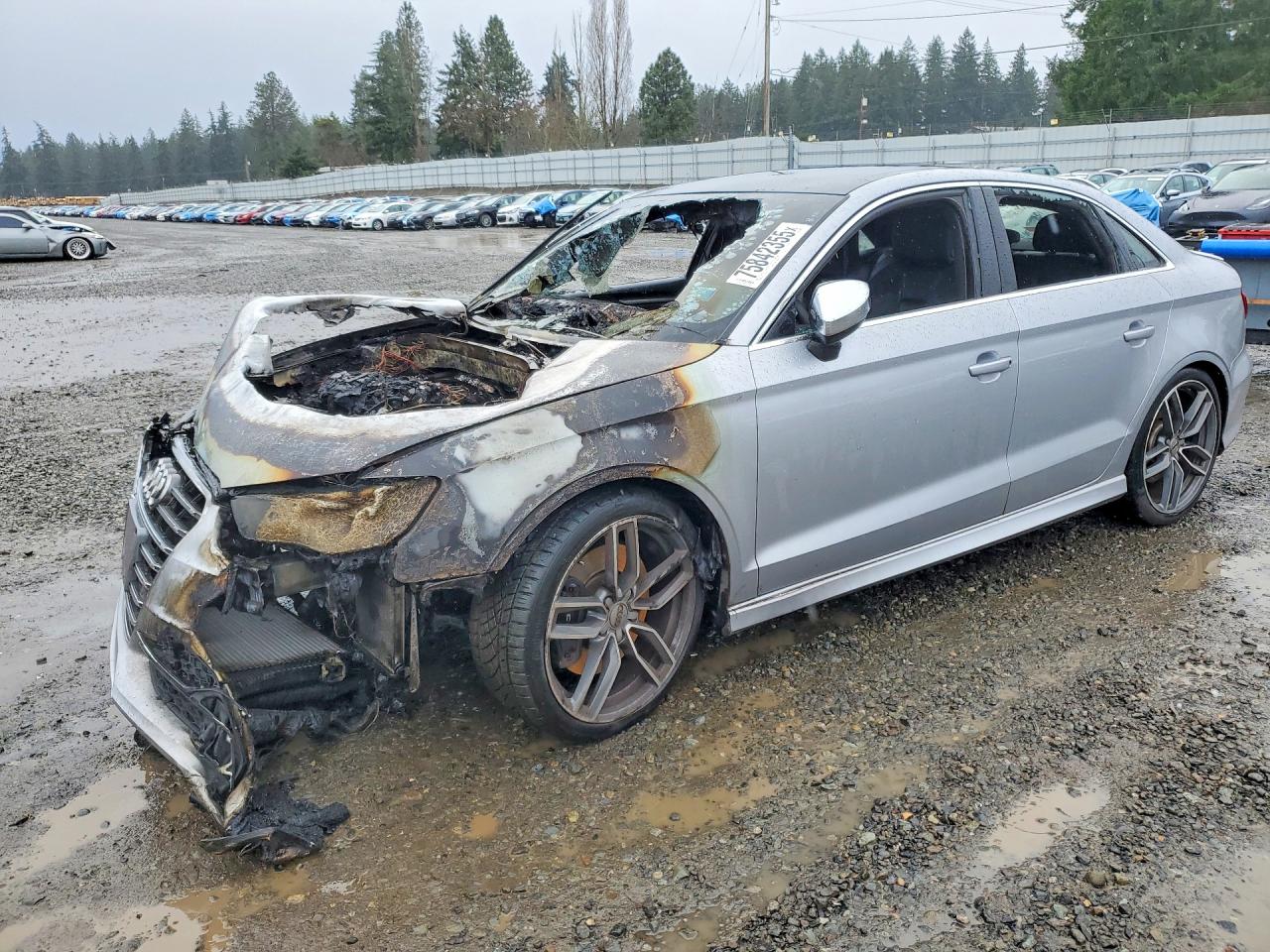2015 Audi S3 Prestige, VIN WAUFFGFF2F1093729 — Пожар