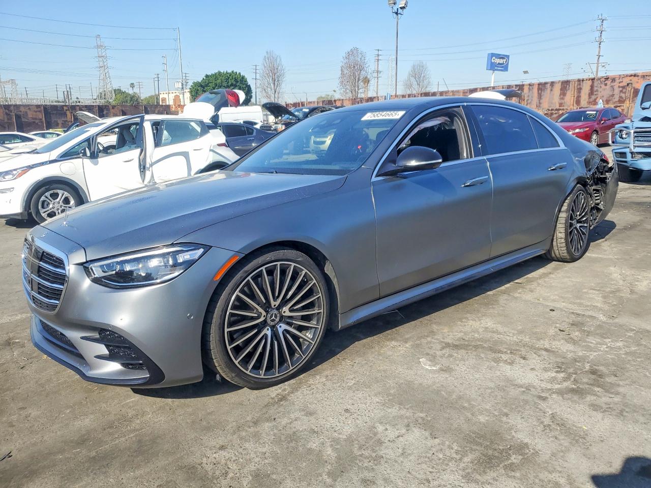 2022 Mercedes-Benz S 580, VIN W1K6G7GB5NA116629 — Rear end