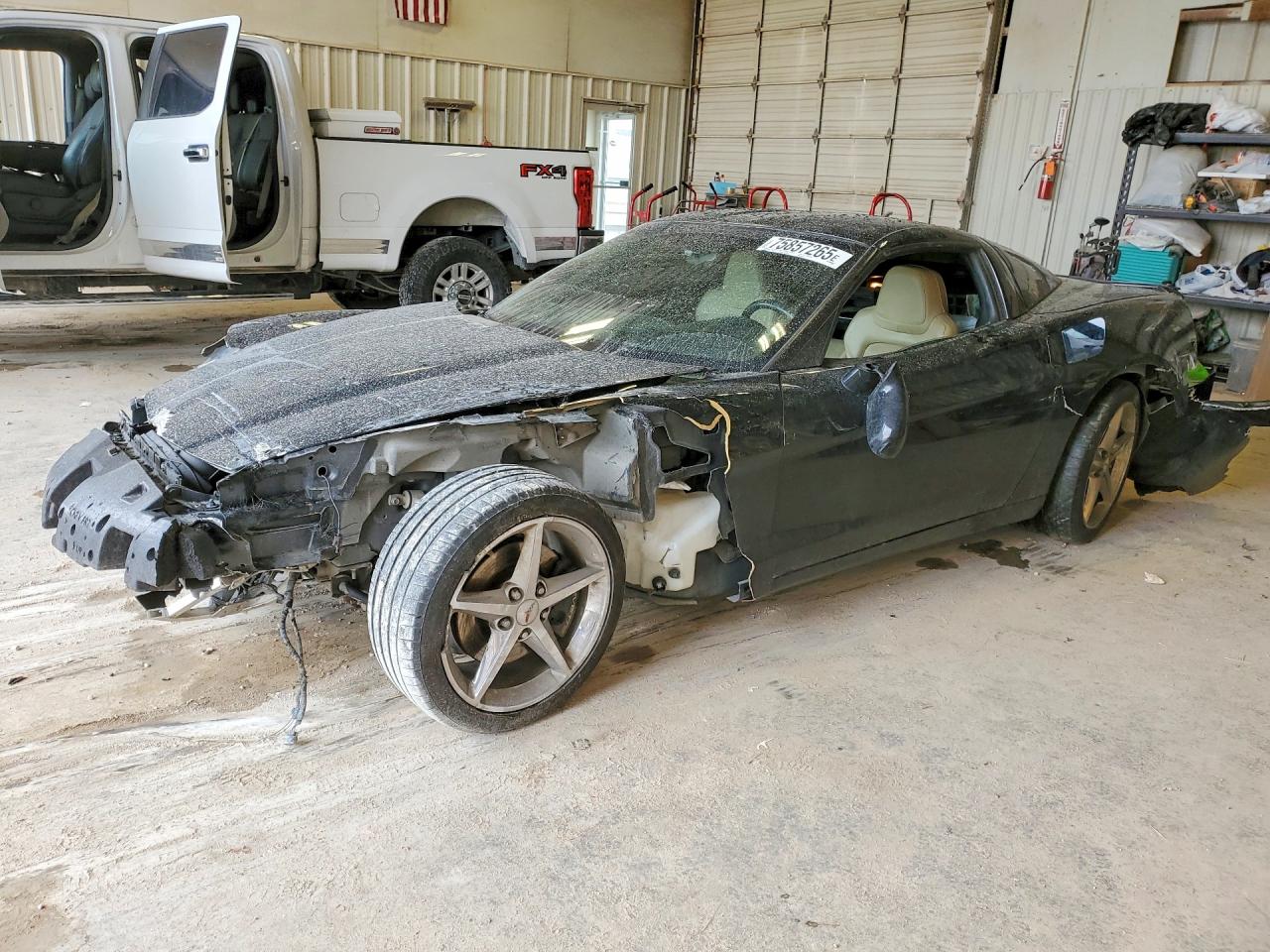 2013 Chevrolet Corvette 3LT, VIN 1G1YG2DW7D5101529 — Front end