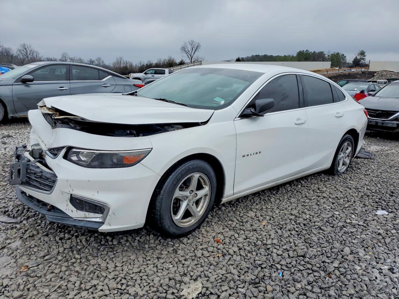 2017 Chevrolet Malibu LS, VIN 1G1ZB5ST0HF188297 — Front end