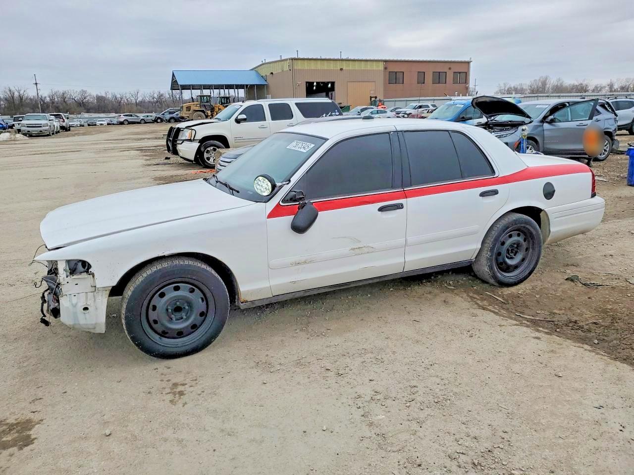 2006 Ford Police Interceptor, VIN 2FAHP71W96X154667 — Front end