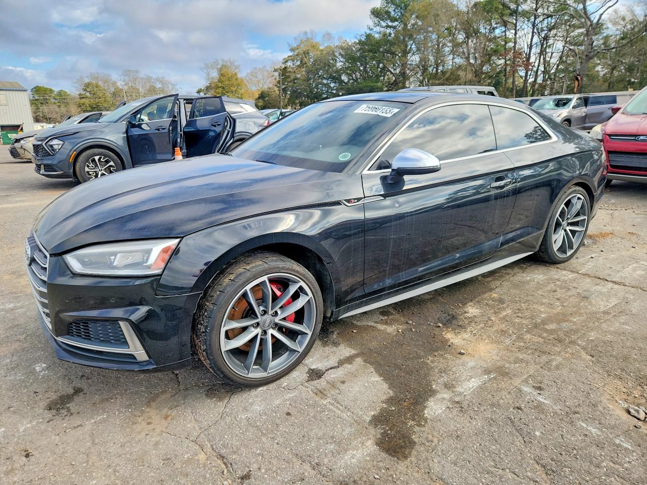 2018 Audi S5 Premium Plus, VIN WAUP4AF57JA032447 — Minor dents and scratches
