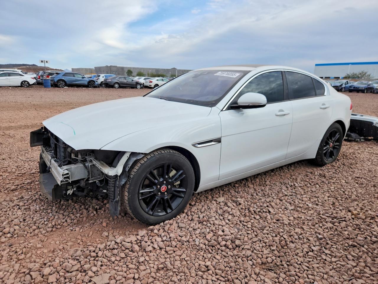 2018 Jaguar XE 25t Premium, VIN SAJAD4FX4JCP28605 — Front end