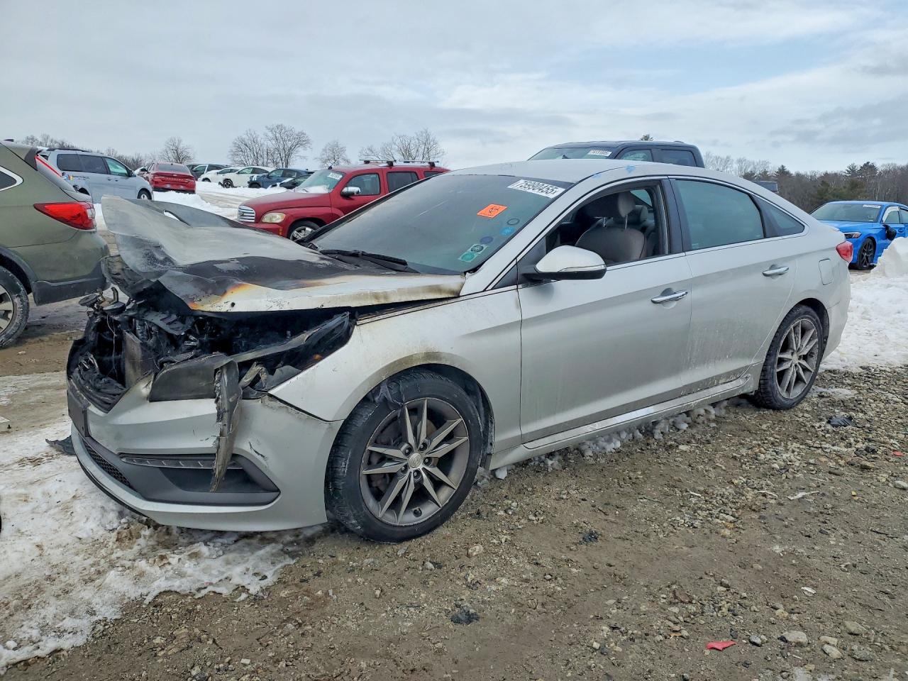 2015 Hyundai Sonata Limited, VIN 5NPE34AB7FH082826 — Engine fire