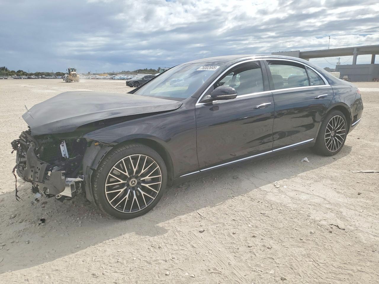 2025 Mercedes-Benz S 580, VIN W1K6G7GB3SA318896 — Front end
