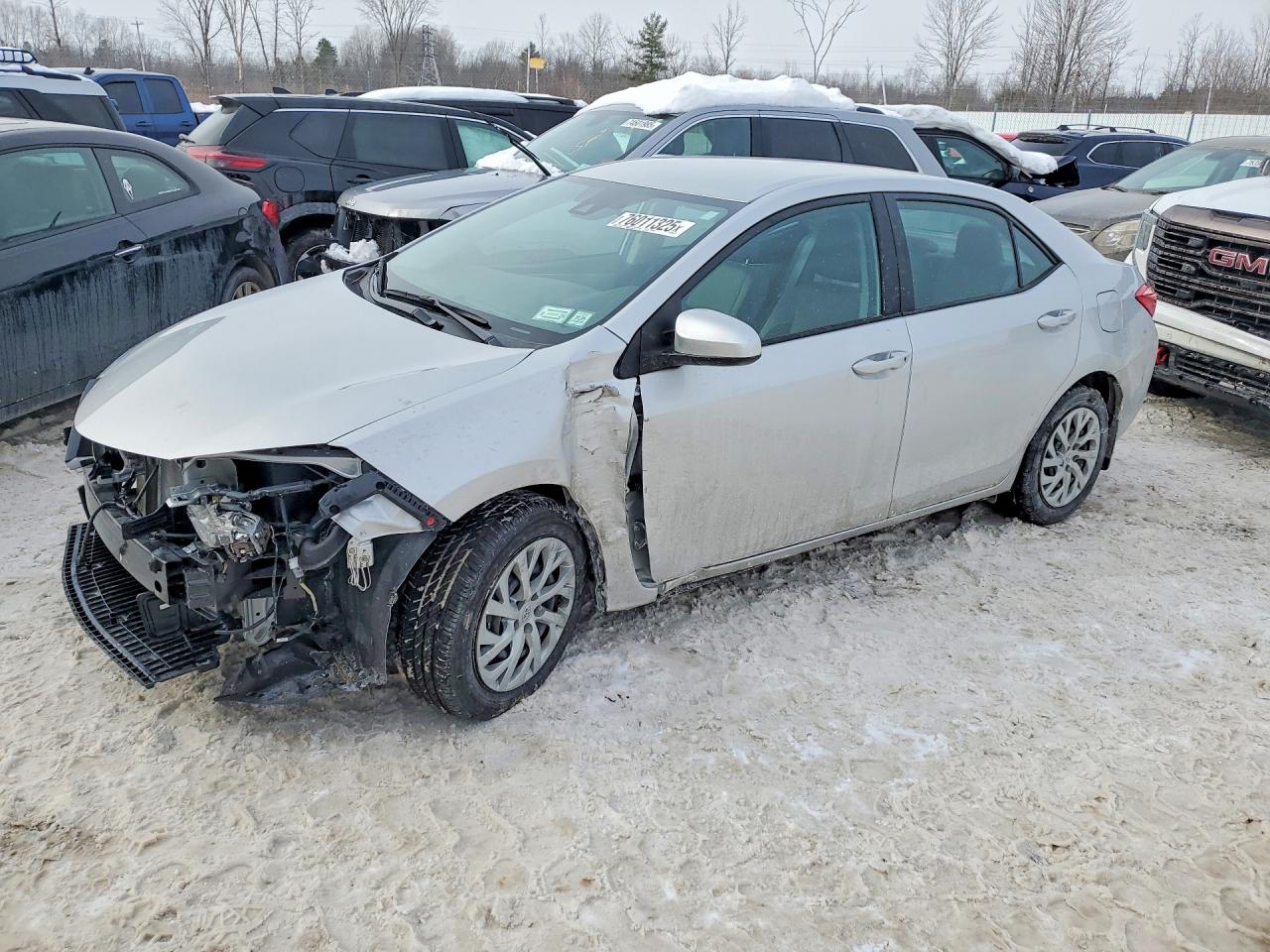 2018 Toyota Corolla LE, VIN 2T1BURHE3JC099292 — Front end