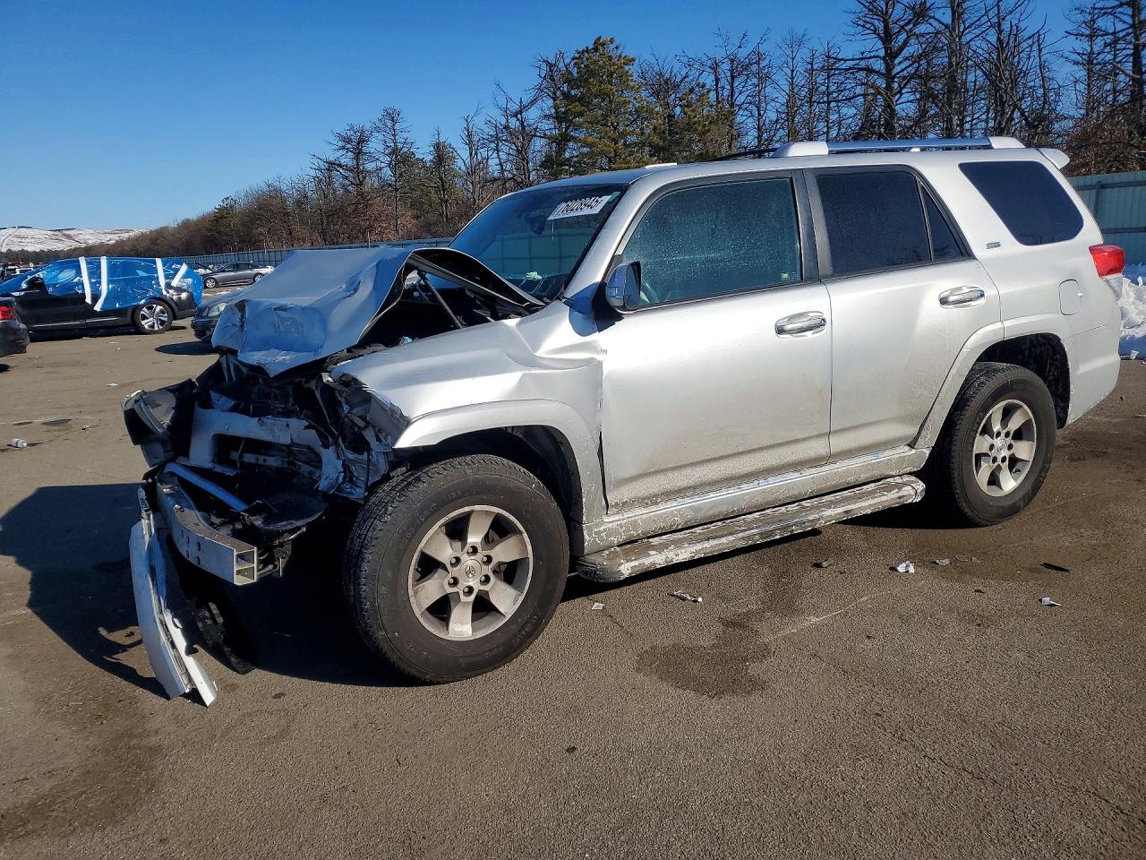 2010 Toyota 4Runner SR5, VIN JTEBU5JR0A5014648 — Front end