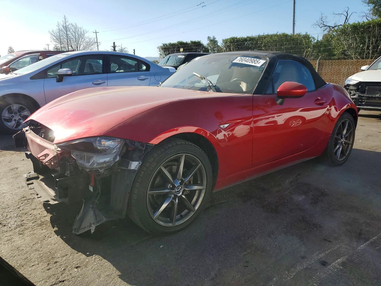 2016 Mazda MX-5 Miata Grand Touring, VIN JM1NDAD72G0102028 — Front end