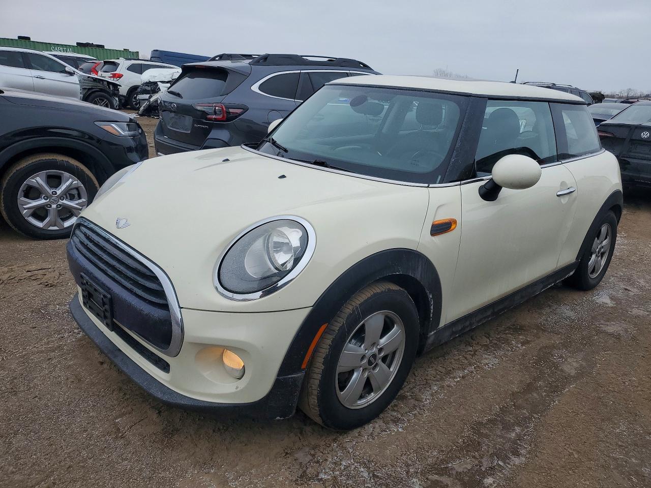 2016 MINI Hardtop, VIN WMWXP5C51G3B14967 — Мелкие вмятины и царапины