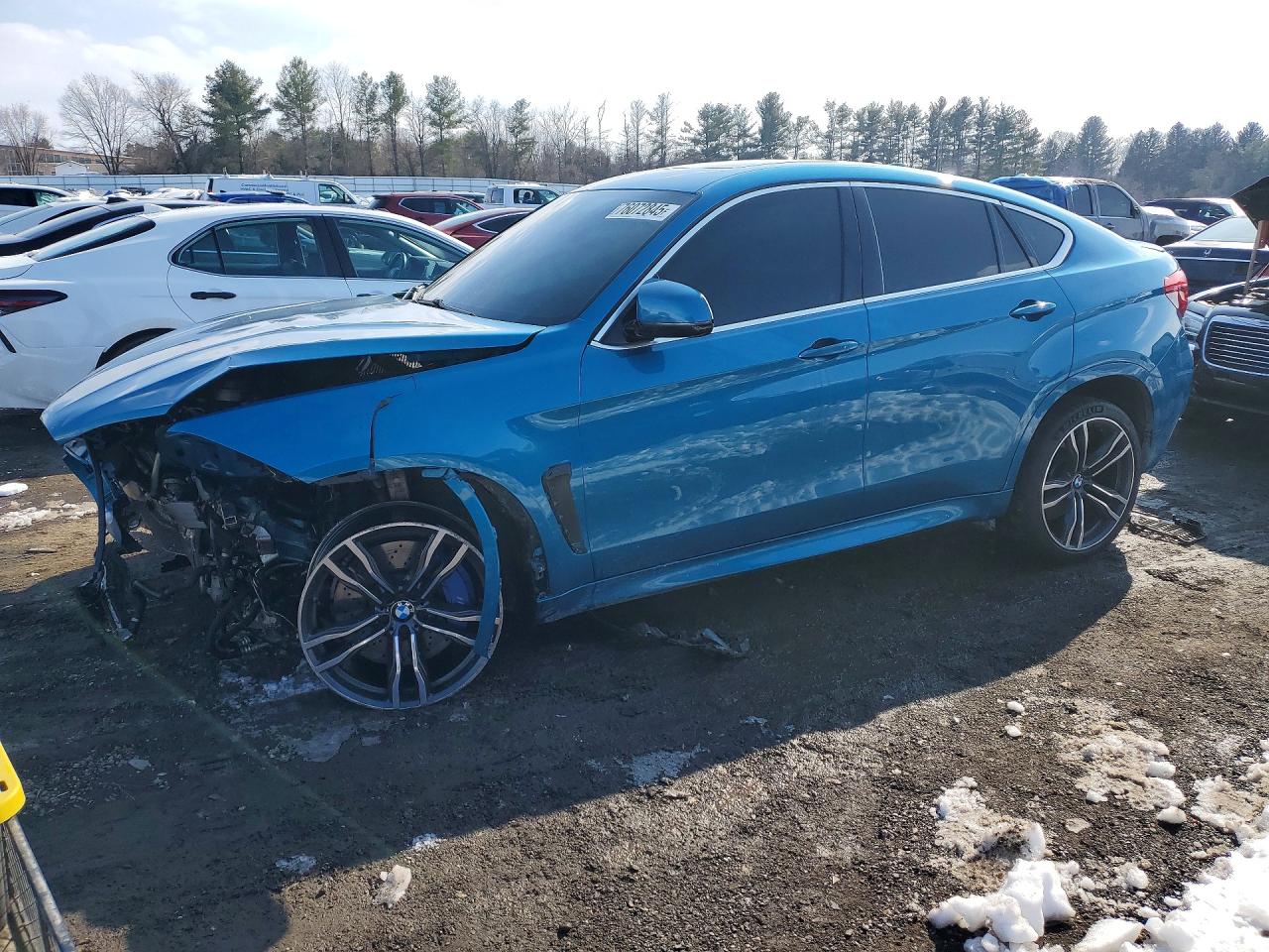 2017 BMW X6 M, VIN 5YMKW8C53H0R43614 — Front end