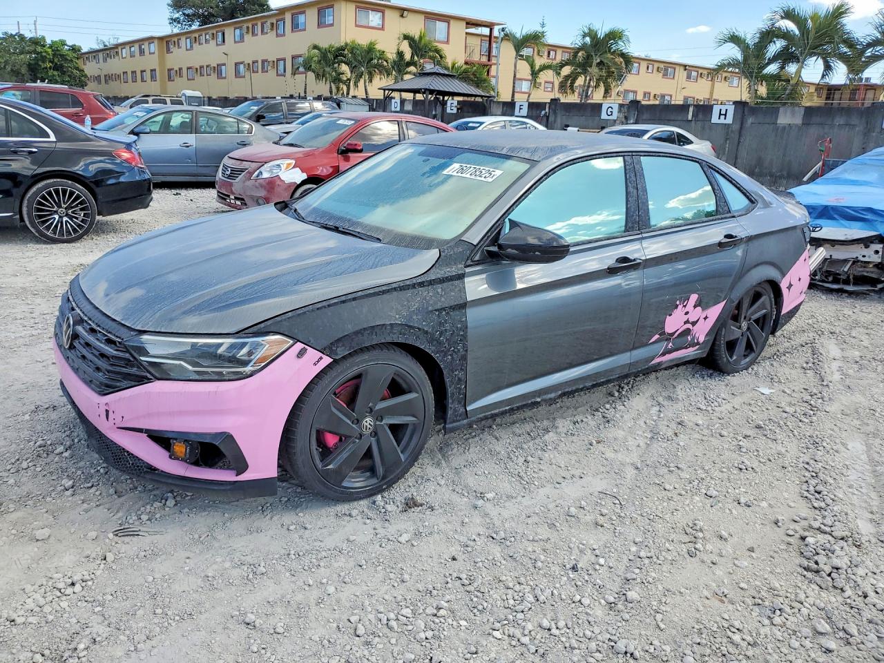2019 Volkswagen Jetta S, VIN 3VWCB7BU0KM258452 — Front end