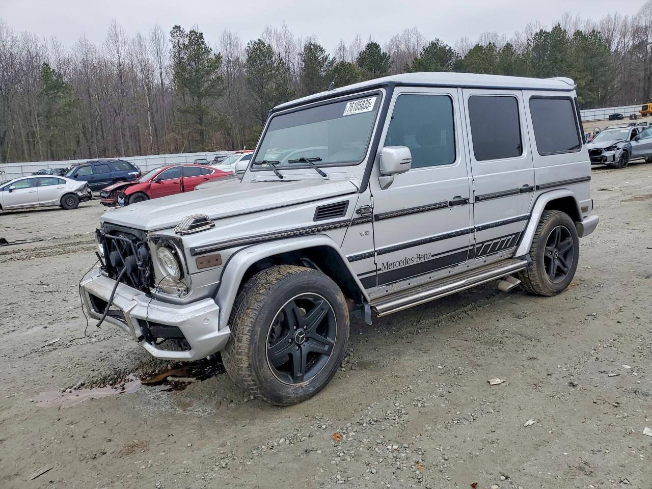 2002 Mercedes-Benz G 500, VIN WDCYR49E22X128369 — Front end