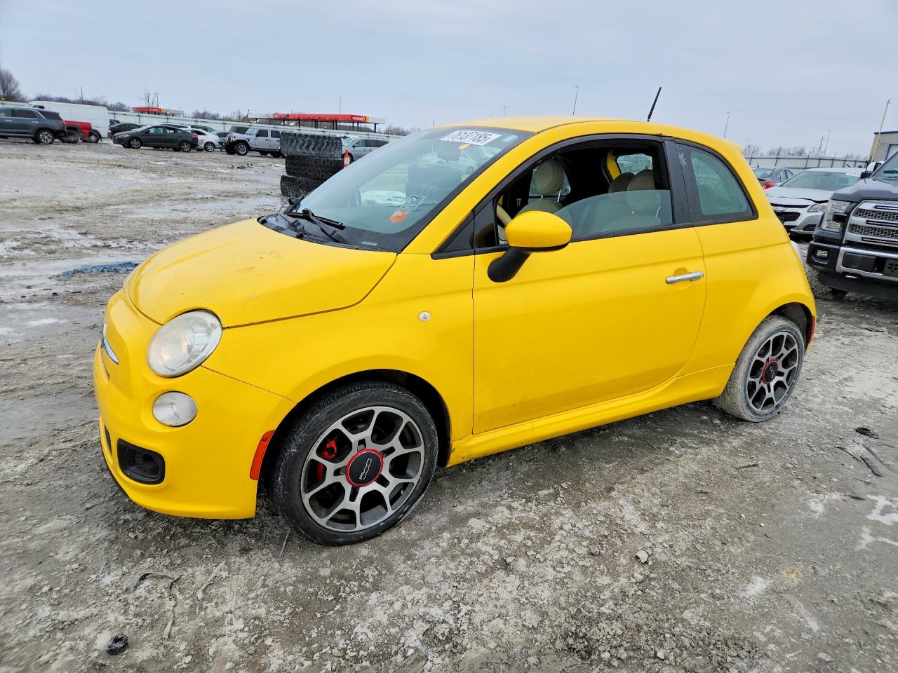 2015 FIAT 500 Sport, VIN 3C3CFFBR7FT545509 — Side