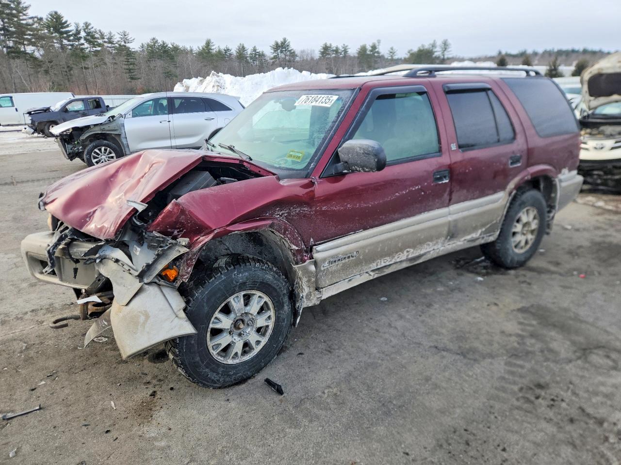 2001 GMC Jimmy SLE, VIN 1GKDT13W312200038 — Перед