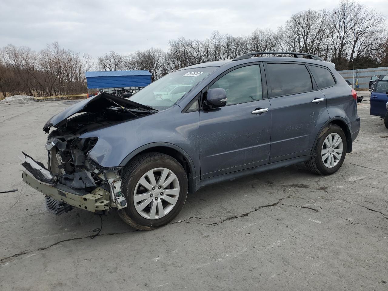 2014 Subaru Tribeca Limited, VIN 4S4WX9GD4E4400917 — Front end