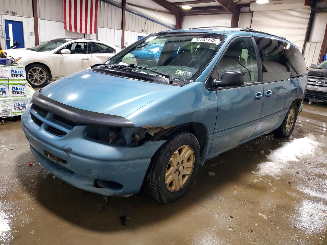 1997 Dodge Caravan LE, VIN 1B4GP54R4VB437928 — Перед