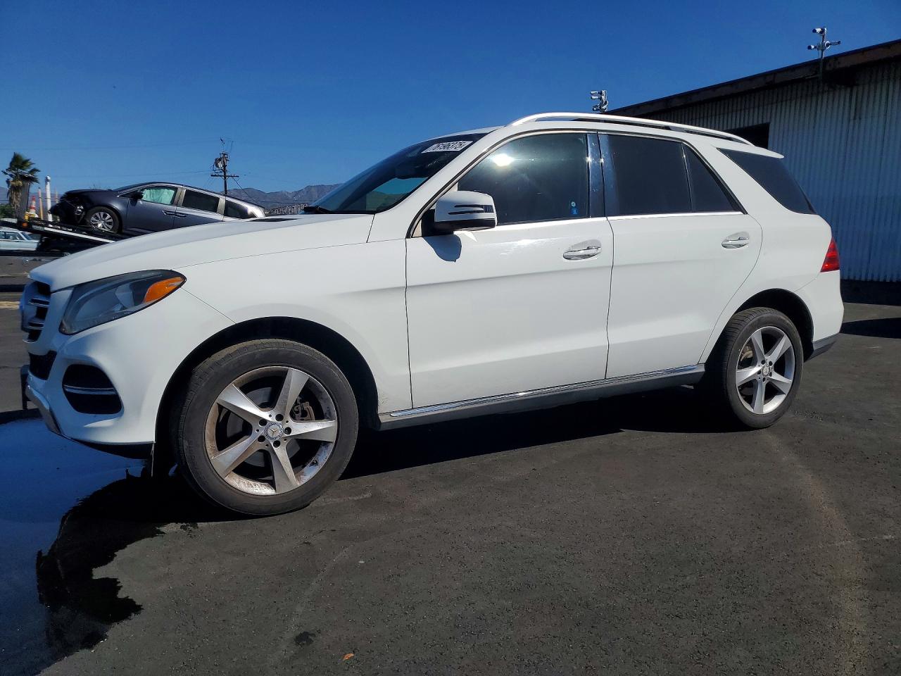 2016 Mercedes-Benz GLE 350, VIN 4JGDA5JB7GA724540 — Minor dents and scratches