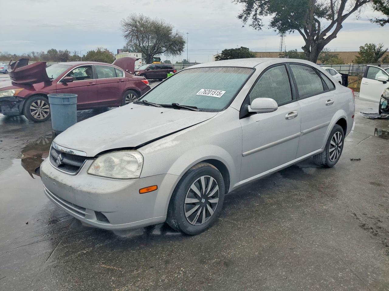 2007 Suzuki Forenza, VIN KL5JD56Z57K526978 — Перед
