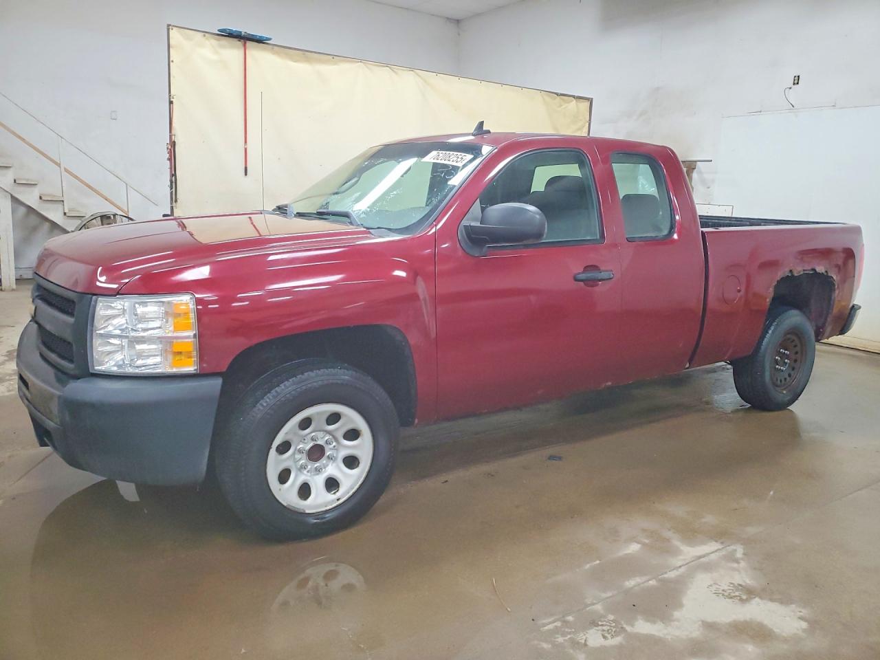 2013 Chevrolet Silverado 1500 Work Truck, VIN 1GCRCPEX3DZ139019 — Side