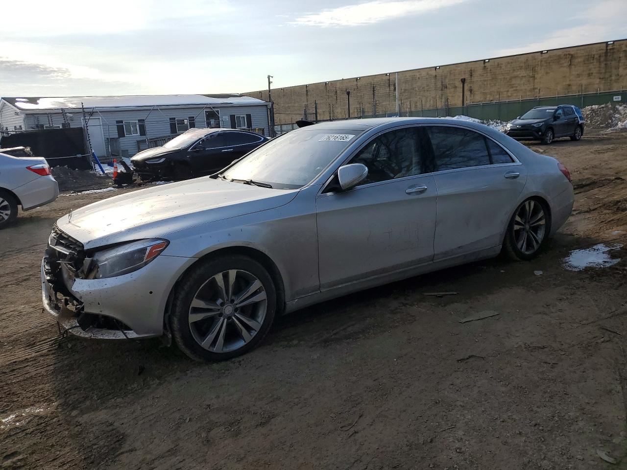 2015 Mercedes-Benz S 550, VIN WDDUG8FB1FA175614 — Front end