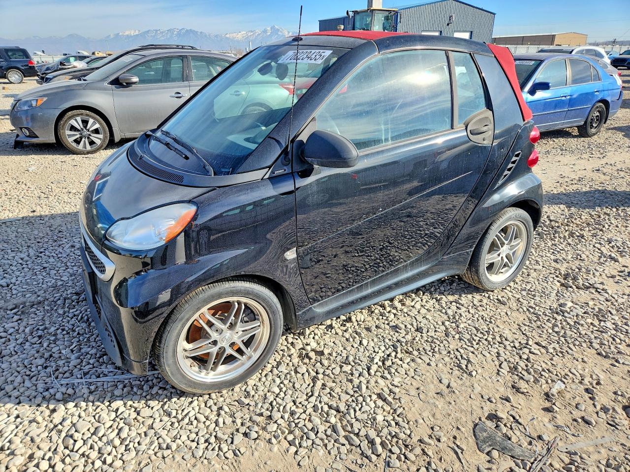 2013 Smart fortwo Passion, VIN WMEEK3BA2DK588681 — Minor dents and scratches