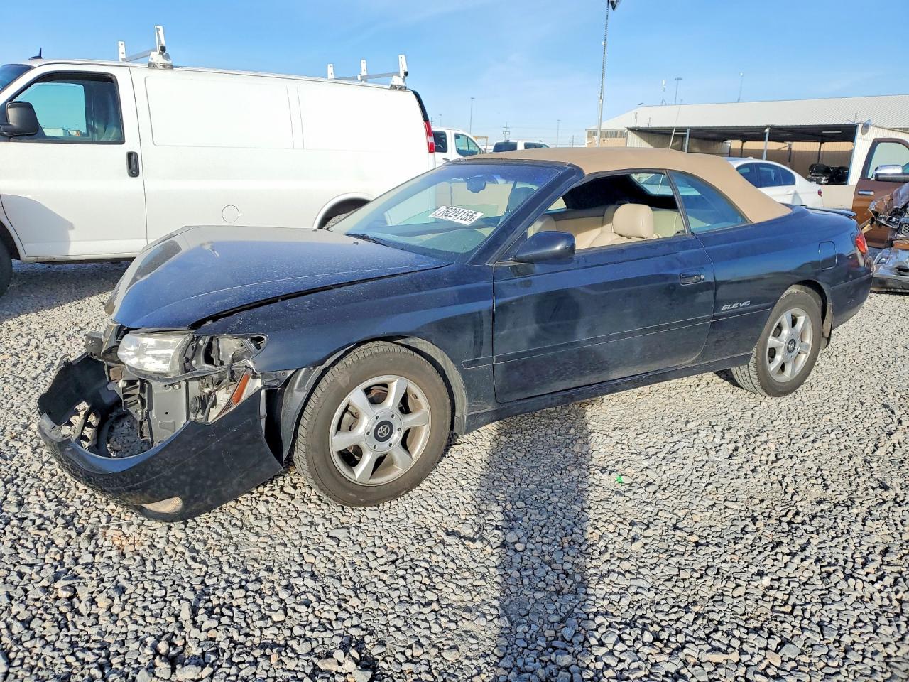 2000 Toyota Solara SLE, VIN 2T1FF28P1YC381090 — Front end