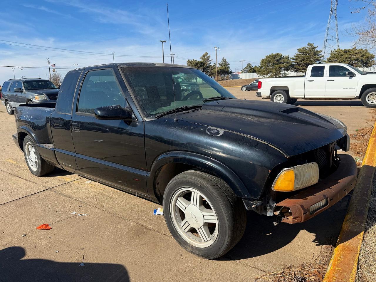 1997 GMC Sonoma SLS, VIN 1GTCS19X4V8515508 — Механическое
