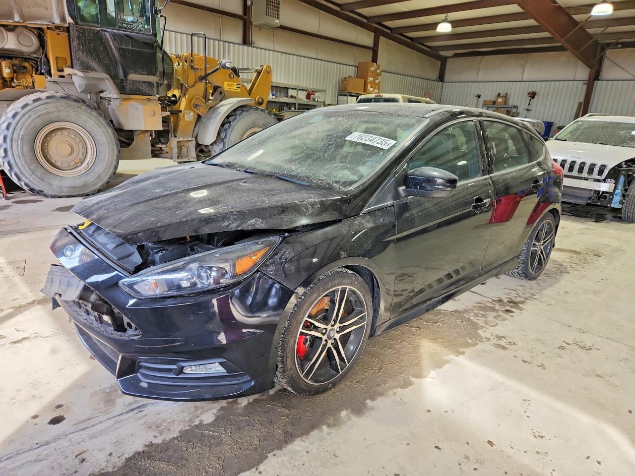 2016 Ford Focus ST, VIN 1FADP3L9XGL258520 — Front end