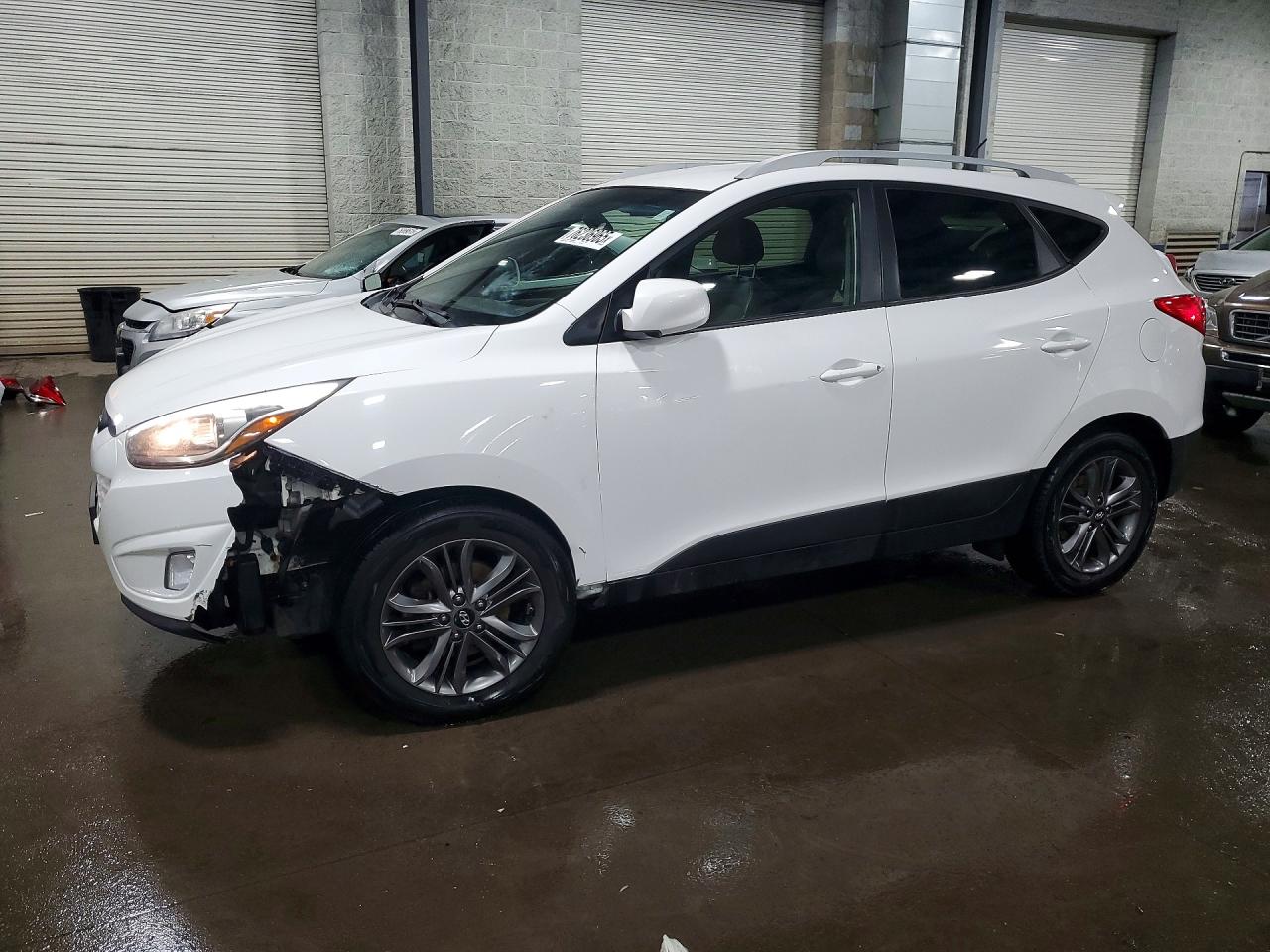 2015 Hyundai Tucson SE, VIN KM8JUCAG3FU059109 — Front end