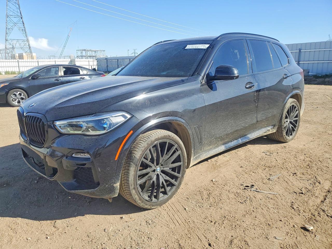 2021 BMW X5 M50i, VIN 5UXJU4C03M9E57092 — Rear end