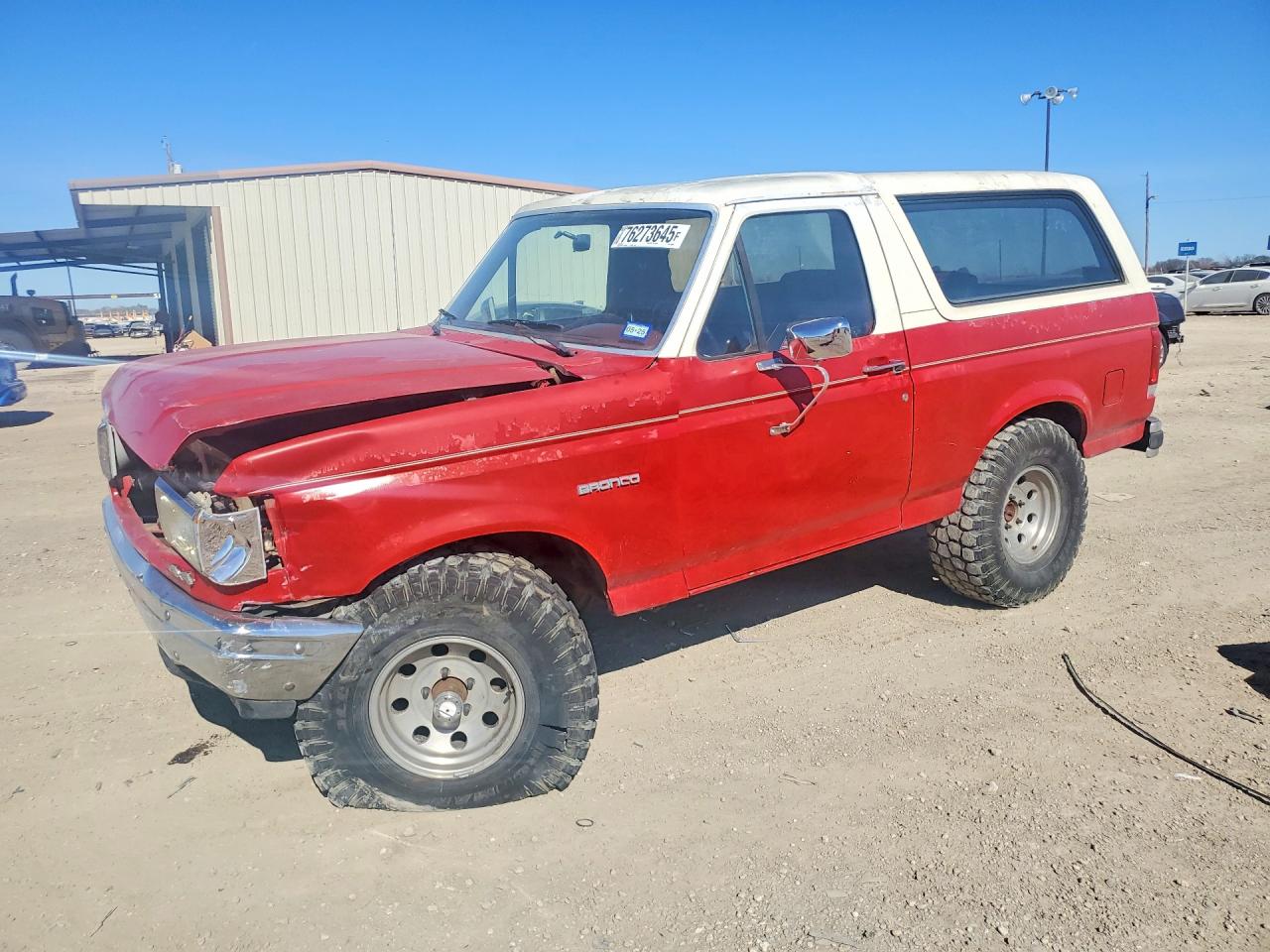 1988 Ford Bronco, VIN 1FMEU15N6JLA80842 — Front end