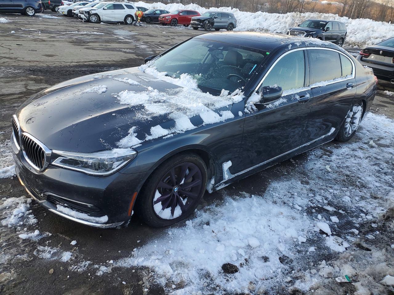 2018 BMW 7 Series ALPINA B7 xDrive, VIN WBA7F2C56JG424465 — Normal wear