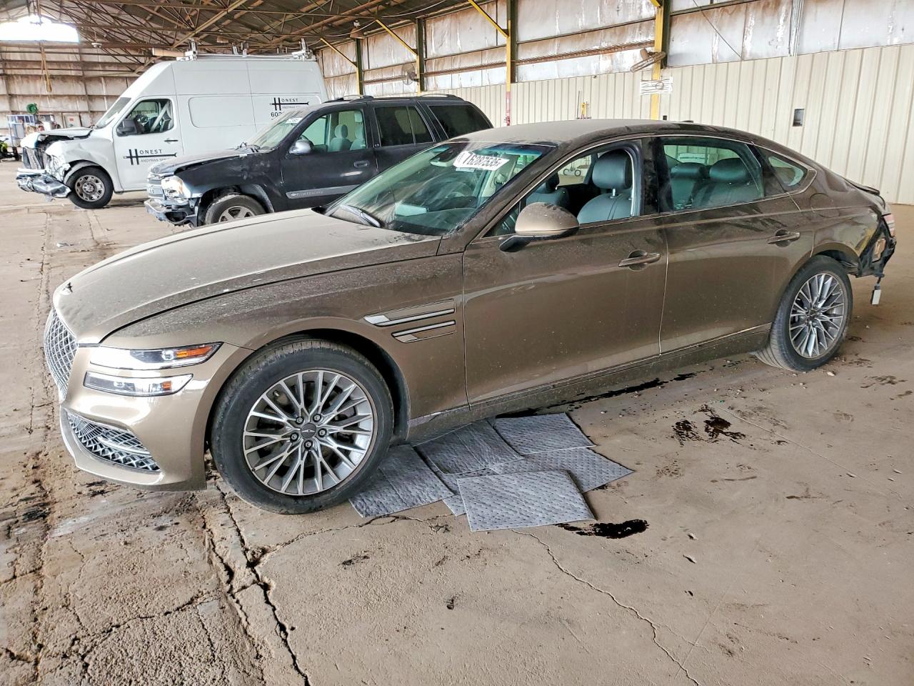 2023 Genesis G80 2.5T, VIN KMTGB4SC3PU181624 — Front end