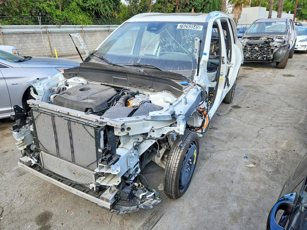 2025 Volvo XC90 Plus, VIN YV4H60PB8S1392115 — Stripped