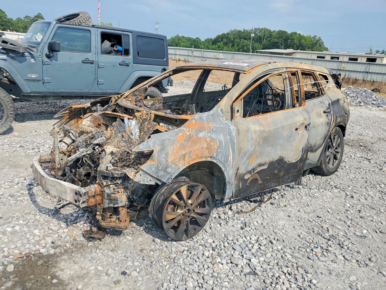 2017 Nissan Murano SV, VIN 5N1AZ2MH2HN118552 — Burn
