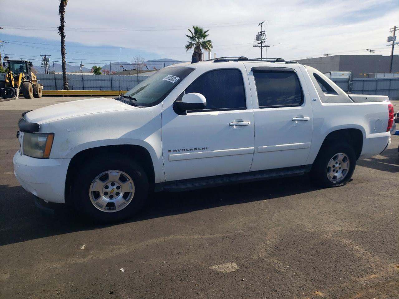 2008 Chevrolet Avalanche 1LT, VIN 3GNFK12348G212884 — Minor dents and scratches