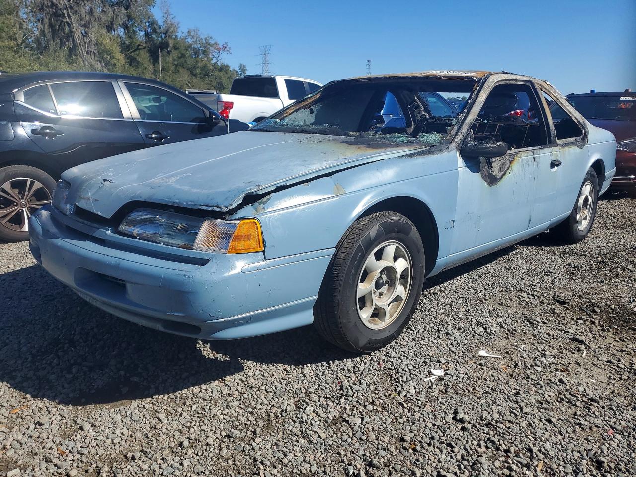 1993 Ford Thunderbird, VIN 1FAPP6244PH101184 — Burn