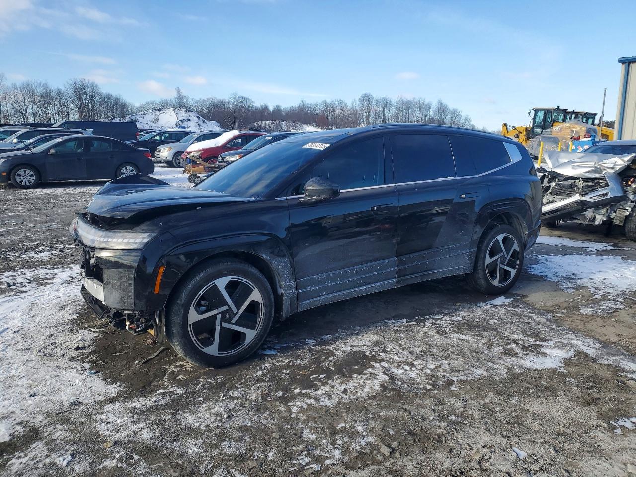 2026 Hyundai IONIQ 9, VIN 7YAMWFS59TY006275 — Front end