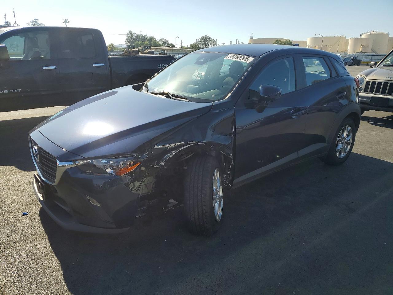 2019 Mazda CX-3 Sport, VIN JM1DKDB76K1460001 — Front end