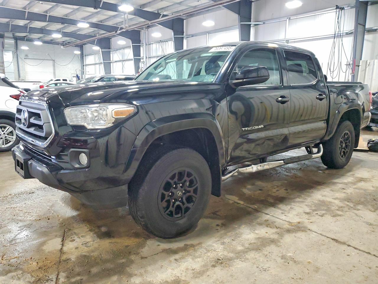 2021 Toyota Tacoma TRD Off Road, VIN 3TMCZ5AN9MM419607 — Side