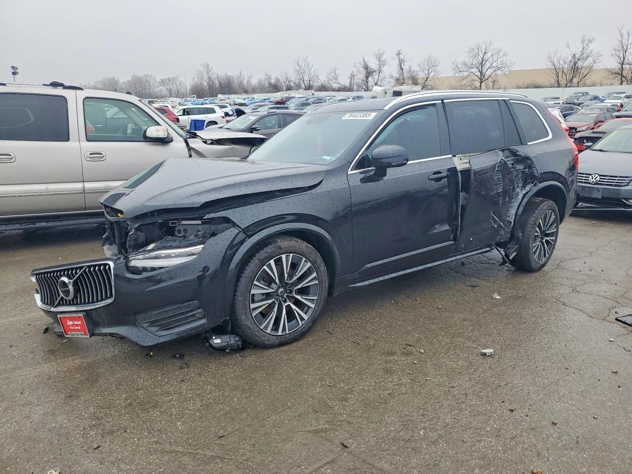 2022 Volvo XC90 Momentum, VIN YV4A22PK8N1792754 — Front end