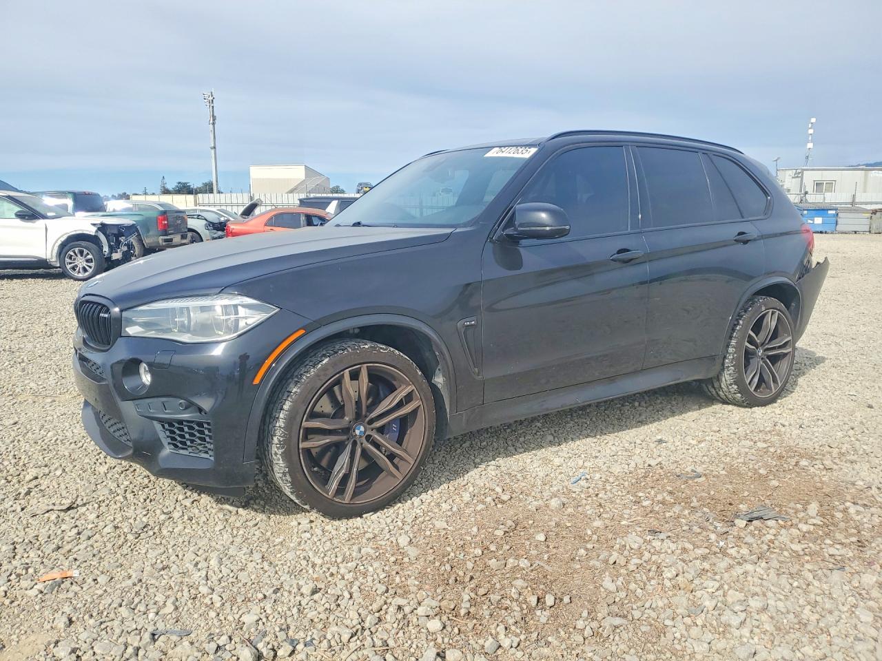 2015 BMW X5 M, VIN 5YMKT6C54F0C89140 — Rear end